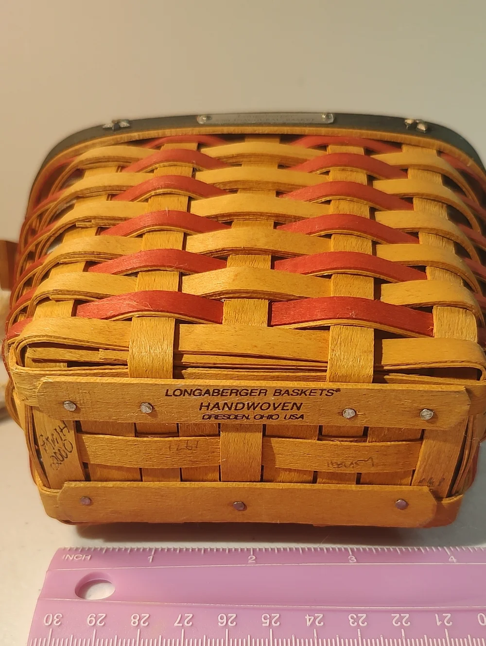 Longaberger 2001 Inaugural Basket, Liner, Plastic Protector & Dated Star Tie On